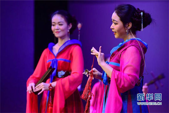 Xiamen troupe promotes folk culture