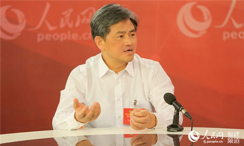 CPPCC member calls for a shortening school time