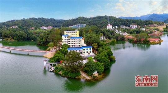 A glimpse of butterfly shaped island in Fujian