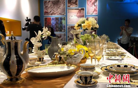 Xiamen displays German porcelain