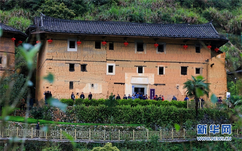 Spring tour of Tulou