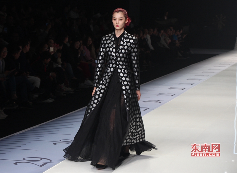 2019 Shishi fashion week opens