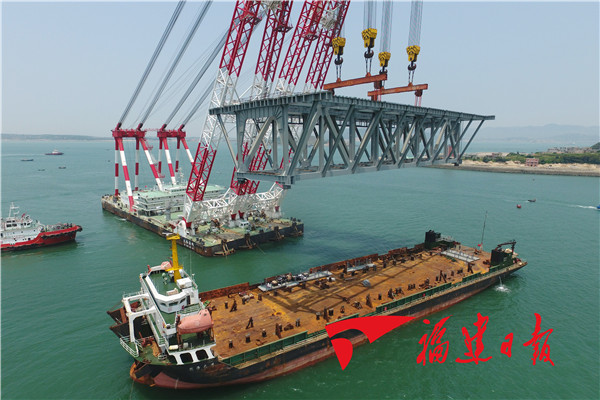 Construction on Fujian key bridge progresses