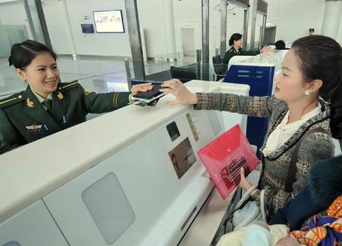 Fujian Jinjiang Airport puts new terminal to use