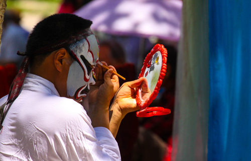 Chinese folk opera comes to Lanzhou