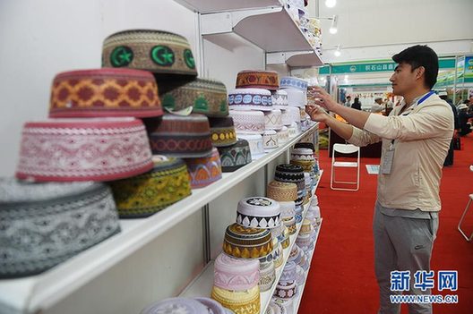 Gansu Muslim food on show in NW China