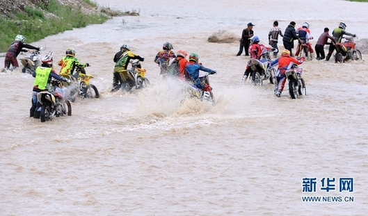 Motorcycle race in Gansu