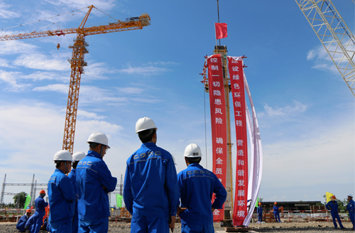 Boiler steel structure hoisted in Indonesia Takara Coal-fired Power Station
