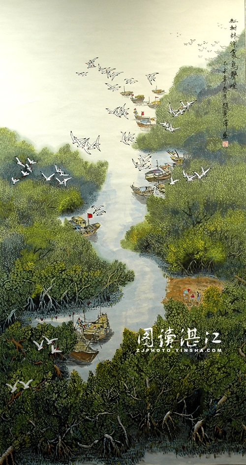 Zhanjiang holds women's calligraphy and painting exhibition