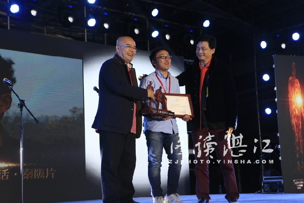 China's first dialect film festival held