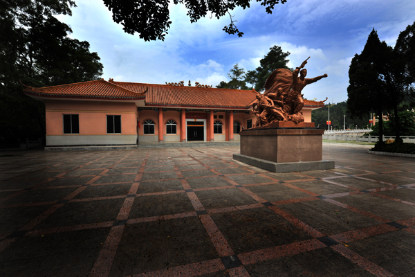 Martyrs Cemetery and Memorial Hall in Donglan