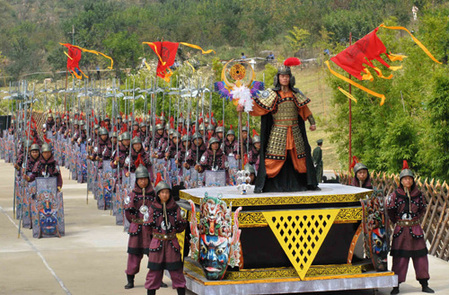 Waterfall festival promotes folk culture