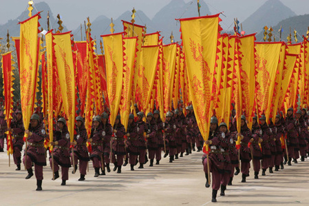 Waterfall festival promotes folk culture