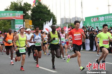 Intl runners enjoy cool summer marathon