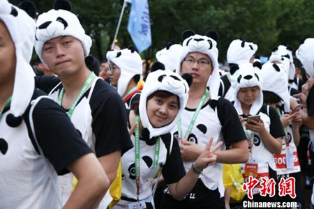 Intl runners enjoy cool summer marathon