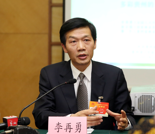 Li Zaiyong:Green economy serves as development engine