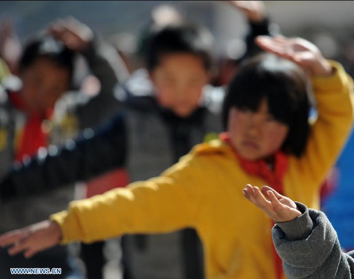 New term starts in shcool in Guizhou's mountainous areas