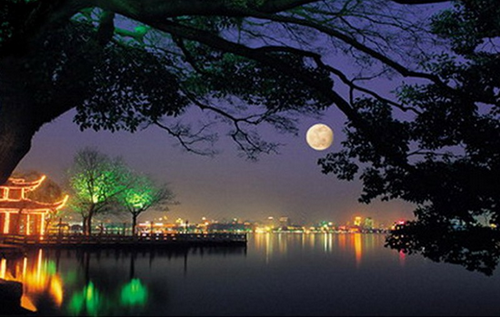 West Lake in Hangzhou