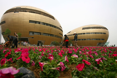 China builds performance venues in cultural pursuit