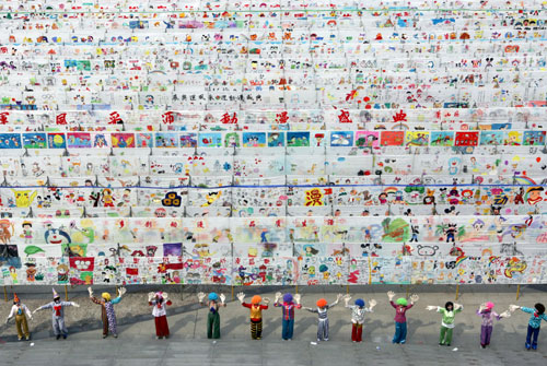 10,000m-long paintings welcome cartoon festival