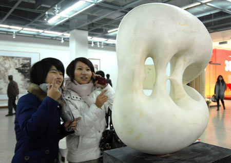 Fine arts on display in east China