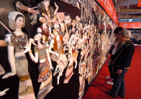 China Folk Craftsman Festival opens in Hangzhou