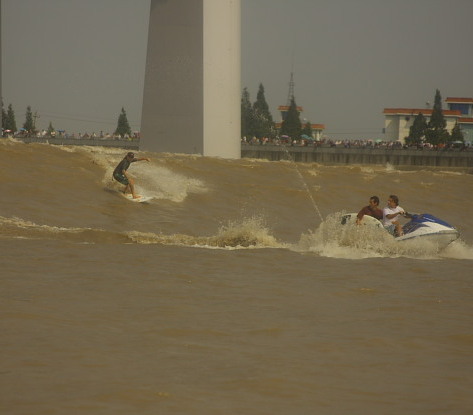 Surfing the dragon: Quest for longest wave in the world