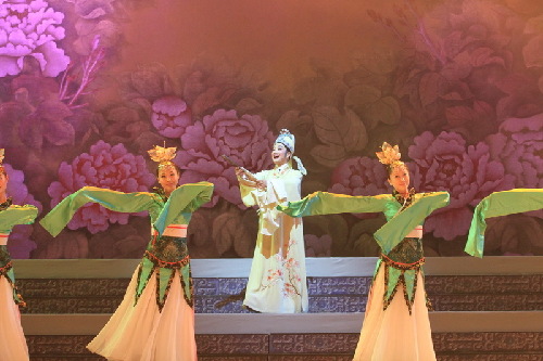 Colorful Operas of Zhejiang