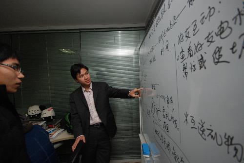 Graduates-initiated business flourishes in Hangzhou