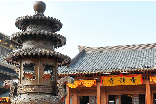 Xiangjisi Temple welcomes guests