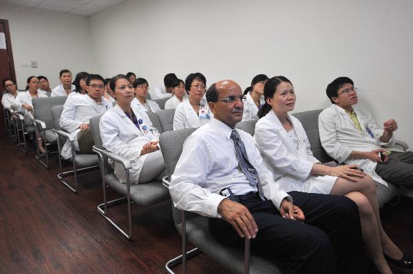 American general medical practitioner to train Chinese medical doctors