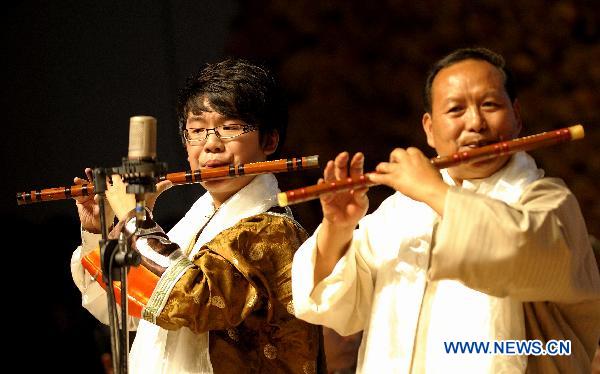 Talented boy holds flute concert in Lhasa