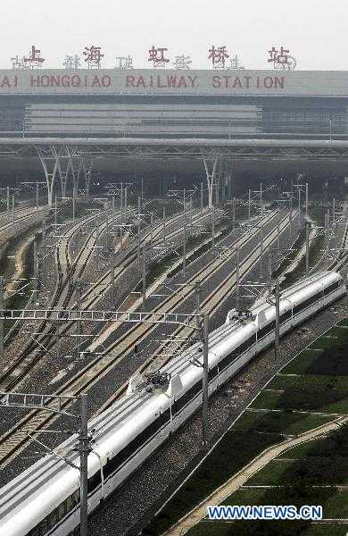 Shanghai-Hangzhou High-Speed Railway makes trial operation