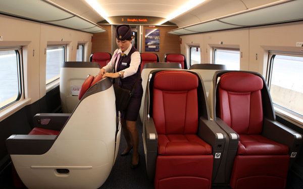 Discount offered for luxury seats on high-speed trains