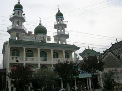 Multi-religious culture in Nanyang