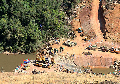 Damming successfully completes for Cambodia Kamchay Hydropower Station