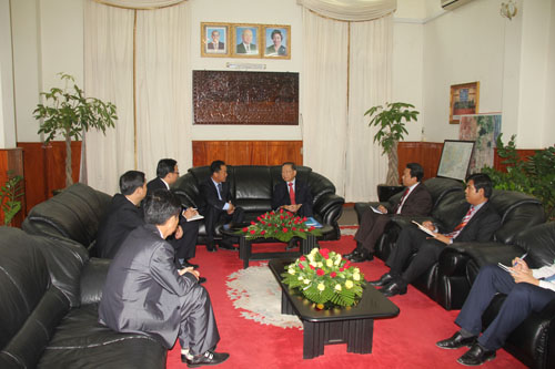 Nie Kai meets with Vice Premier and Minister of Finance of Cambodia