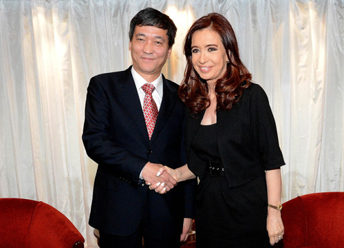 Ren Jianguo holds talks with Argentinean President