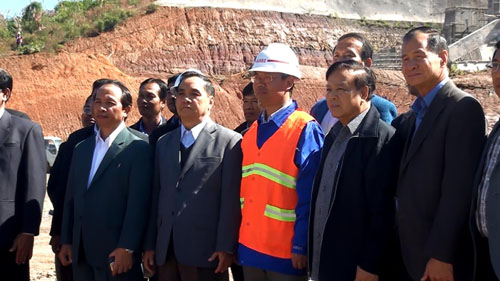 Lao Prime Minister inspects Houay Lamphan Gnai Hydropower Station Project