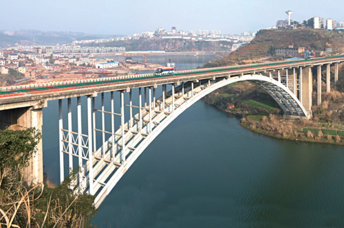 The Huangbaihe Grand Highway Bridge dedicated to the Three Gorges Project (China)