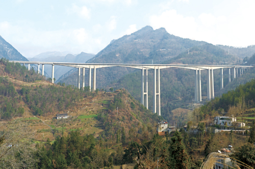 The Shuanghekou Grand Bridge (China)