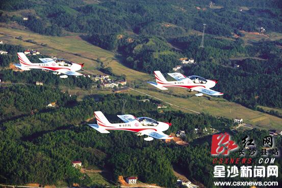 Sunward’s light sport aircrafts debut in Zhuhai Exhibition