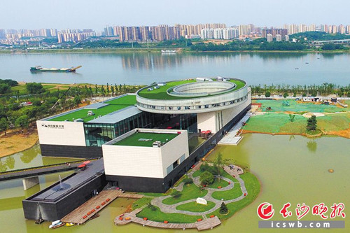 Li Zijian Art Museum certificated world's largest