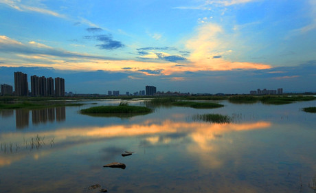 Songya Lake Wetland Park, a perfect autumn resort