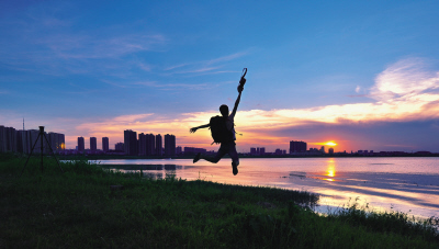 Changsha county illuminated under the glow of sunset