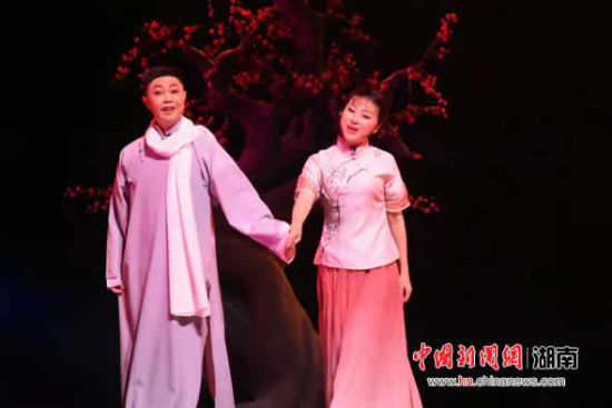 Flower drum opera performance winds down in Changsha