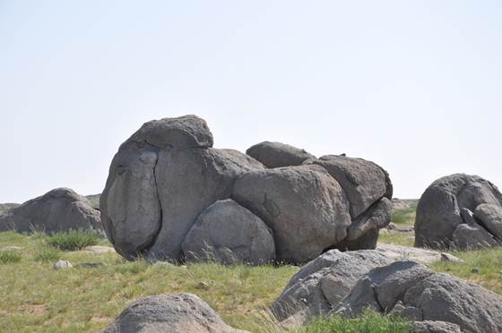 Grassland rock painting