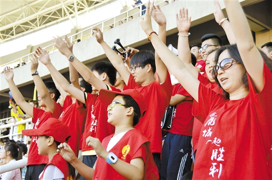 Using crowd-funding to get Baotou football out of a rut