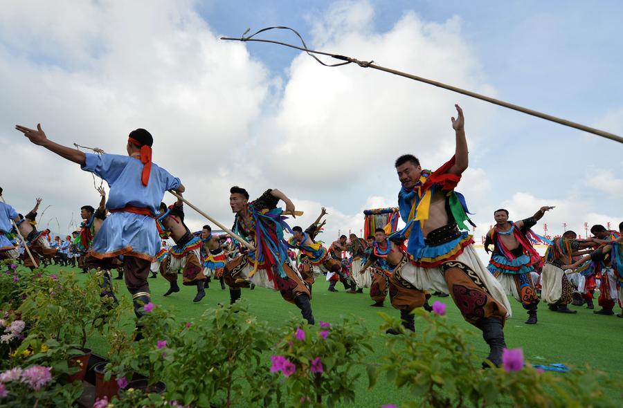 Inner Mongolia marks 70 years of fruitful regional ethnic autonomy