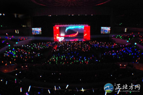 Inner Mongolia singers perfom at the Shanghai grasslands song festival